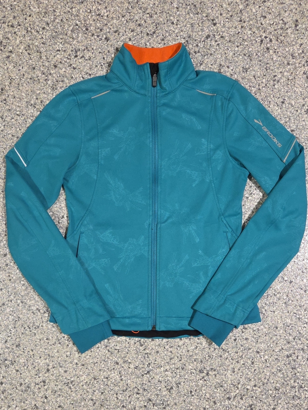 Brooks Shelter Technology Running Jacket Size Small